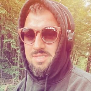 Meet your Posher, Adam